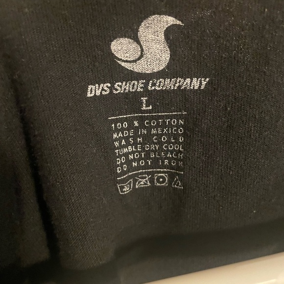 (4 for $15) Vintage DVS Shoe Company skateboarding shirt. Good condition. Large - Picture 3 of 3